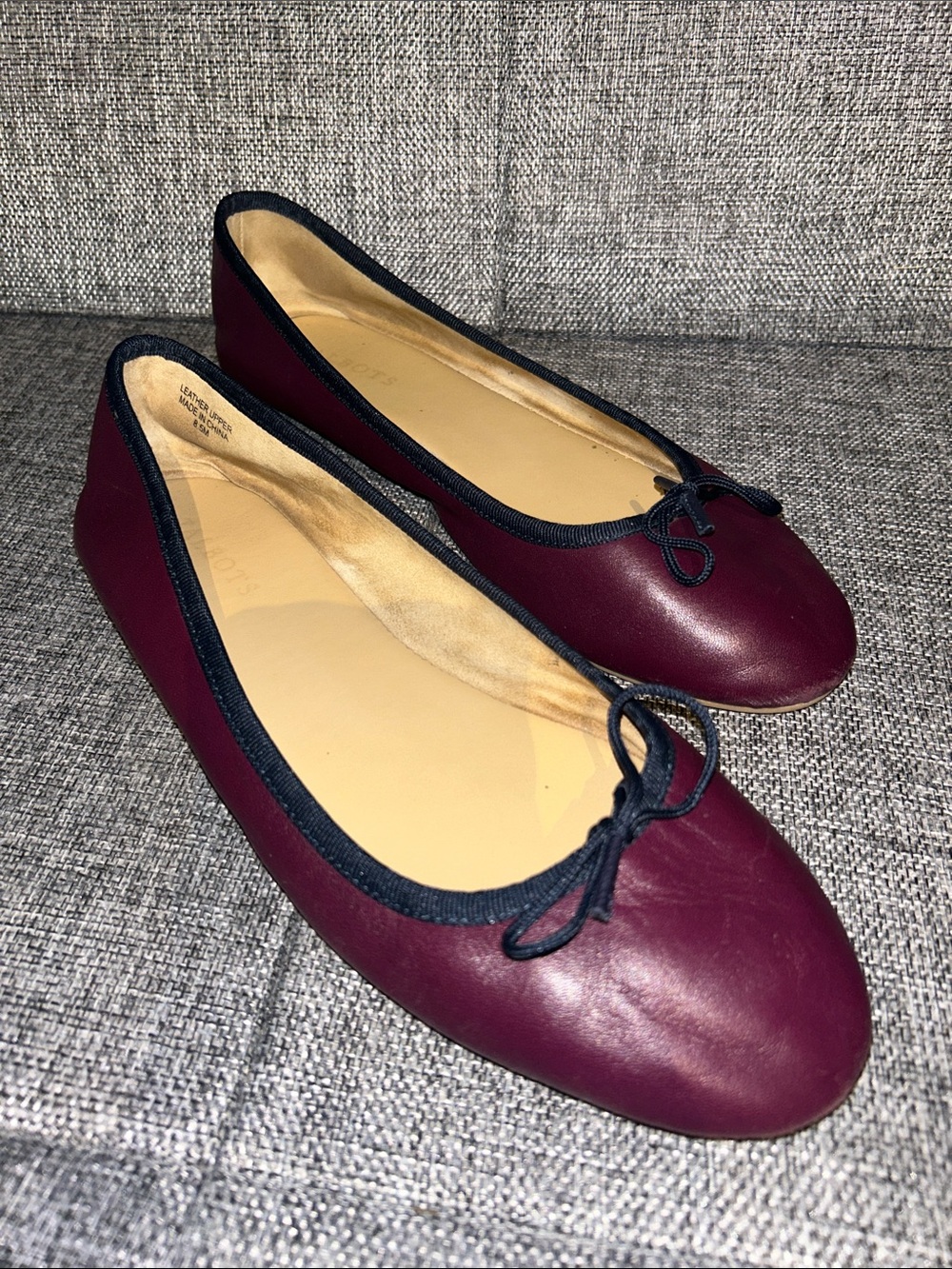 NEW - Talbots PENELOPE -  Burgundy Ballet Flats with Navy Trim